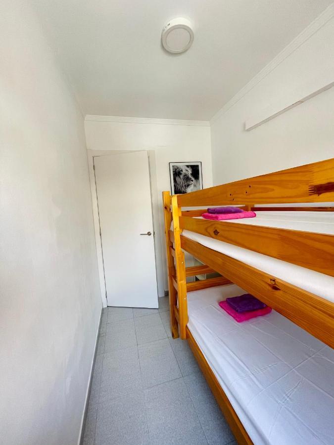 Acogedor y céntrico apartamento a 1' de la playa Roses Esterno foto